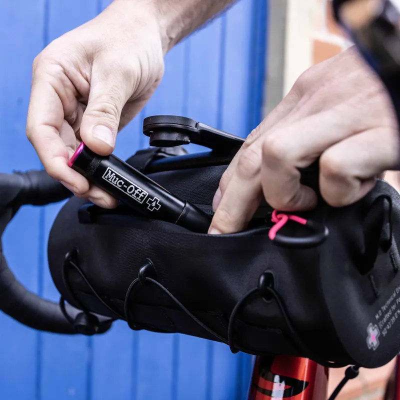 Muc-Off Explorer Bar Bag in Black-1