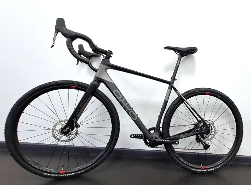 EX DISPLAY Orro Terra C Apex 1X RR9 Gravel Road Bike Medium 2023 in Matt Black/Anthracite-1