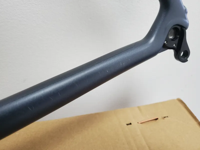 EX DISPLAY Trek Emonda SLR Disc Road Framset 60cm 2024 in Dark Blue-2