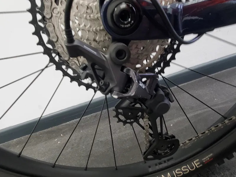 EX DEMO Trek Fuel EX 8 XT Gen 5 29 Full Suspension Mountain Bike Medium 2022 in Alpine Blue-7