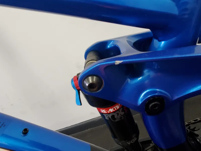 EX DEMO Trek Fuel EX 8 XT Gen 5 29 Full Suspension Mountain Bike Medium 2022 in Alpine Blue-4