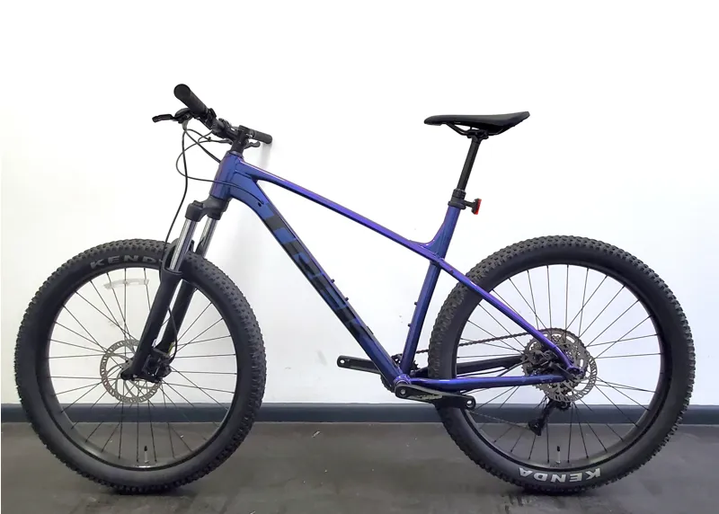 EX DISPLAY Trek Roscoe 6 Hardtail Mountain Bike X-Large 2023 in Purple Flip-1