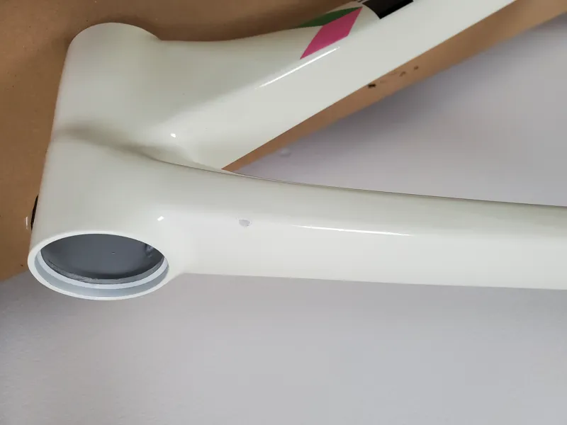 EX DISPLAY Trek Emonda ALR Disc Road Frameset 54cm 2023 in White-3