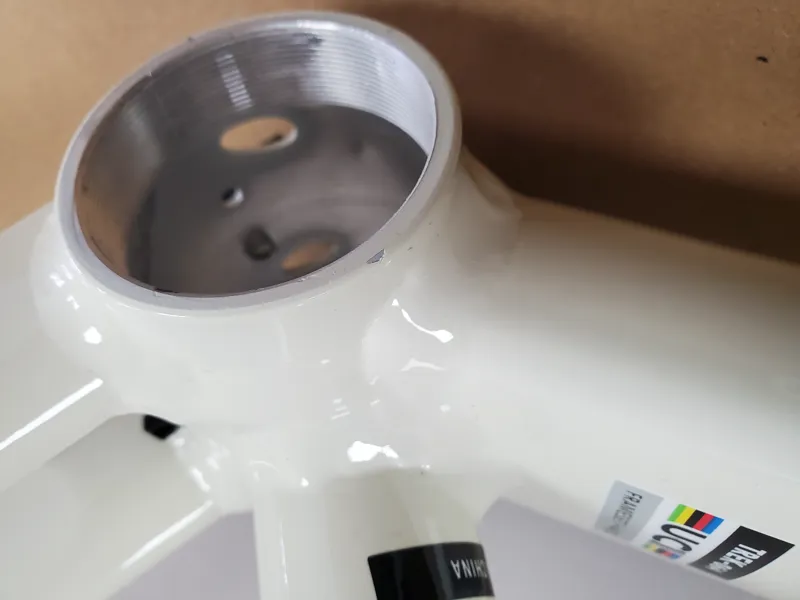 EX DISPLAY Trek Emonda ALR Disc Road Frameset 54cm 2023 in White-2