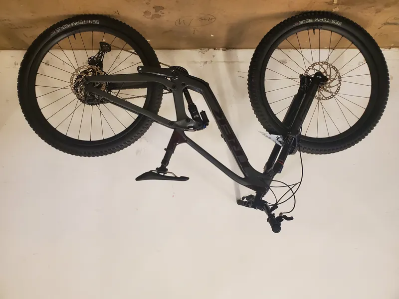 EX DEMO Trek Slash 9.8 XT 29 Full Suspension Mountain Bike Small 2021 in Grey -1