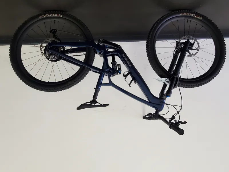 EX DEMO Trek Fuel Ex 9.8 XT Gen 6 Full Suspension Mountain Bike MediumLarge 2023 in Mulsanne Blue-2