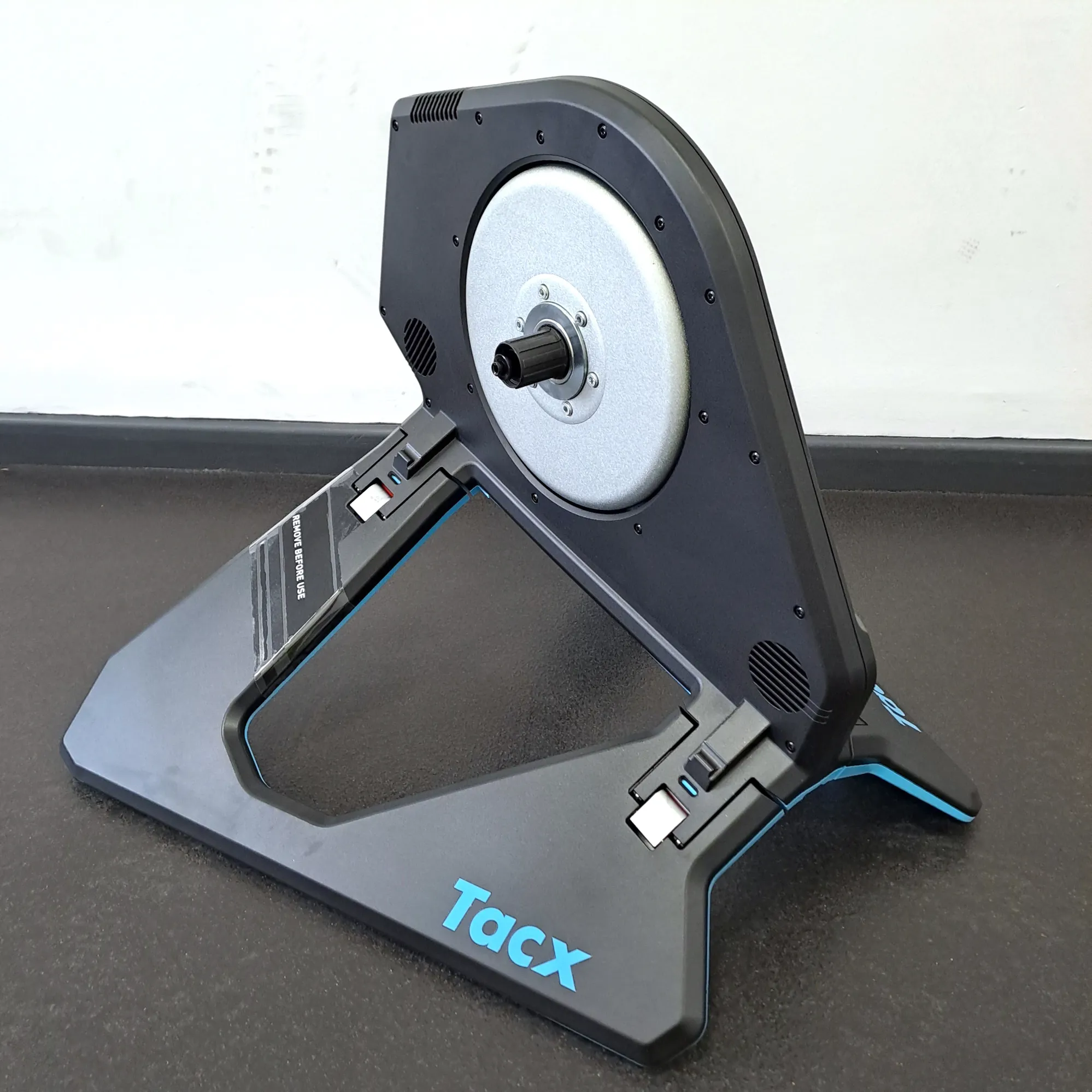 Wahoo Core Cycling Kickr Core Vs Tacx Flux Refurbished Tacx NEO
