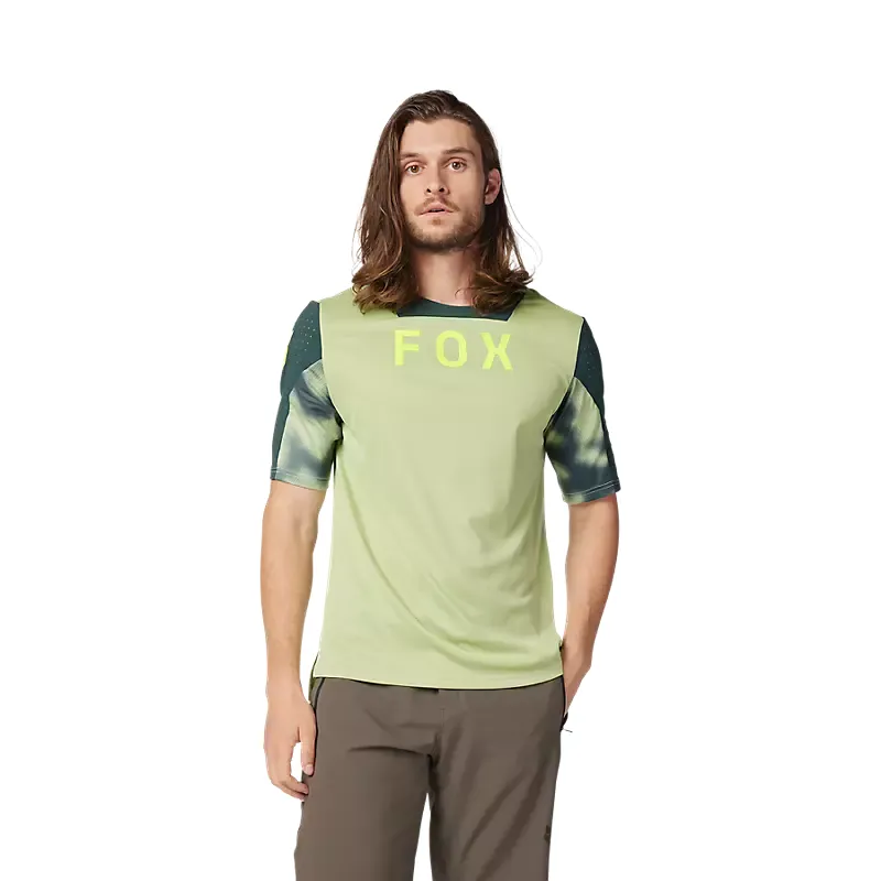 Fox Racing Defend Taunt Short Sleeve Jersey in Pale Green-2