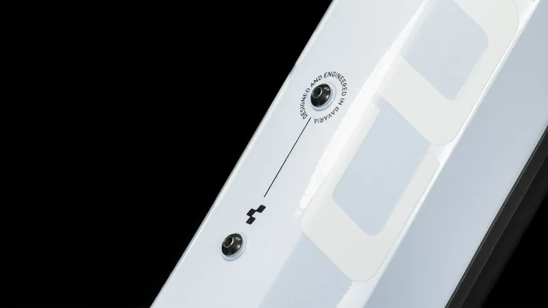 Cube Reaction Hybrid Pro 500 Electric Mountain Bike 2024 in Flash White-3