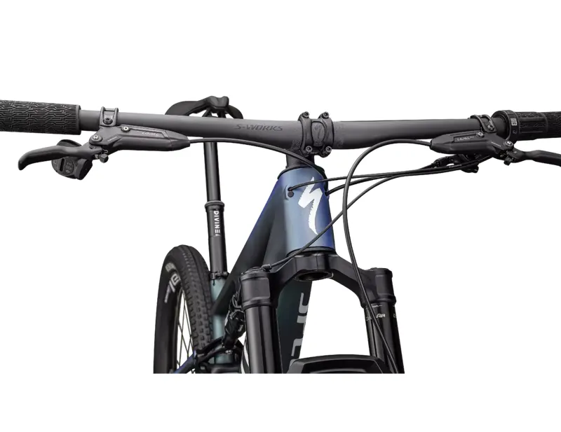 Specialized Epic 8 Pro Full Suspension Mountain Bike 2025 in Carbon/Sapphire-4