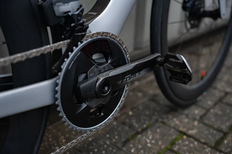 Trek Madone SLR 7 eTap Gen 7 Road Bike 2024 in Satin Quicksilver-10