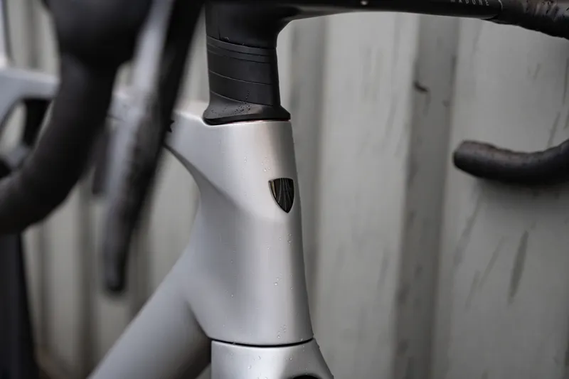 Trek Madone SLR 7 eTap Gen 7 Road Bike 2024 in Satin Quicksilver-9