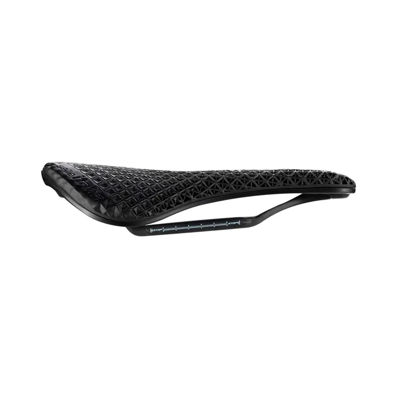 Selle Italia Novus Boost Evo 3D Kit Carbonio Superflow Saddle in Black Large-2