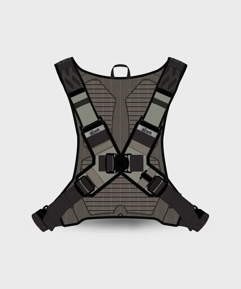 Albek H2O Haul Three Hydration Pack 1.5L in Sunflash Dune-1