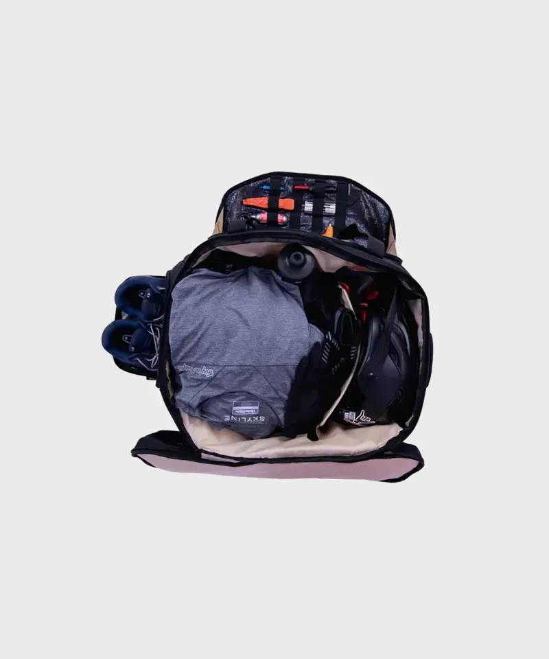 Albek Skytrail 51 Duffel Bag in Covert Black-7