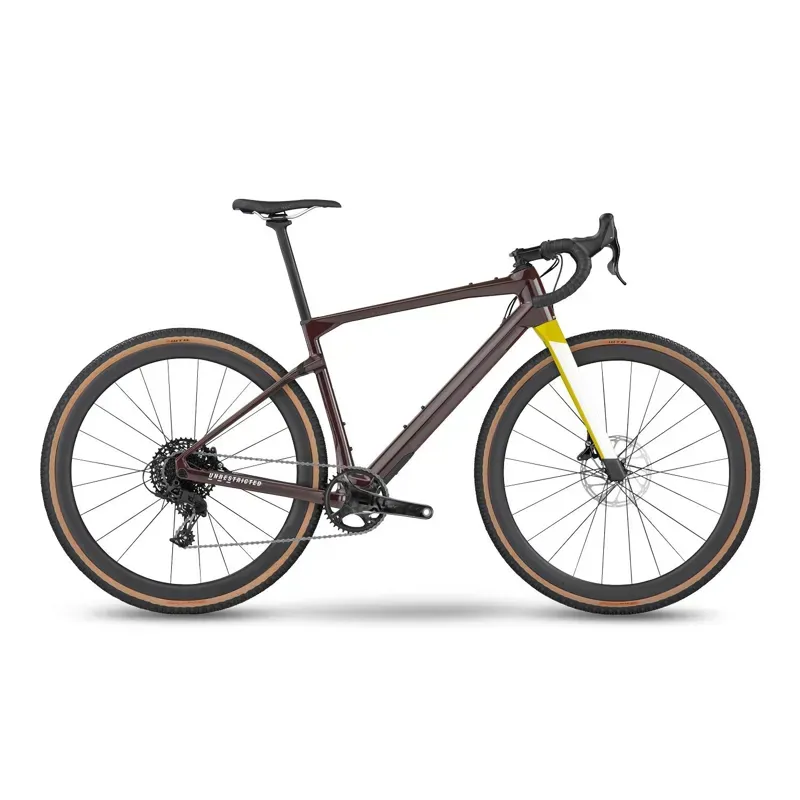 BMC Unrestricted 01 THREE Gravel Bike 2023 in Purple/White