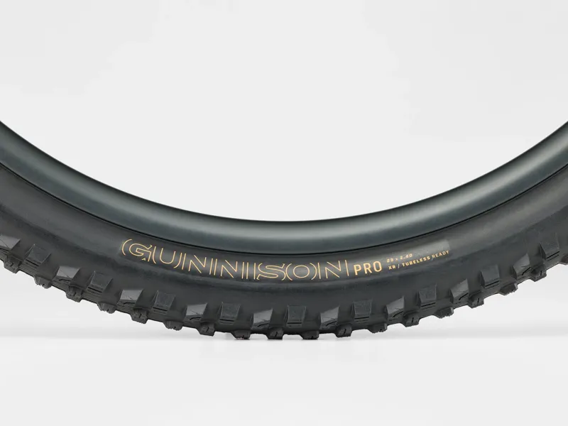 Bontrager Gunnison Pro XR TLR 29x2.6in MTB Tyre in Black-2