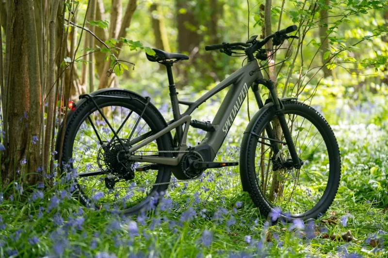 Specialized Turbo Tero X 4.0 Full Suspension Electric Mountain Bike 2024 in Gunmetal/White Mountains-11