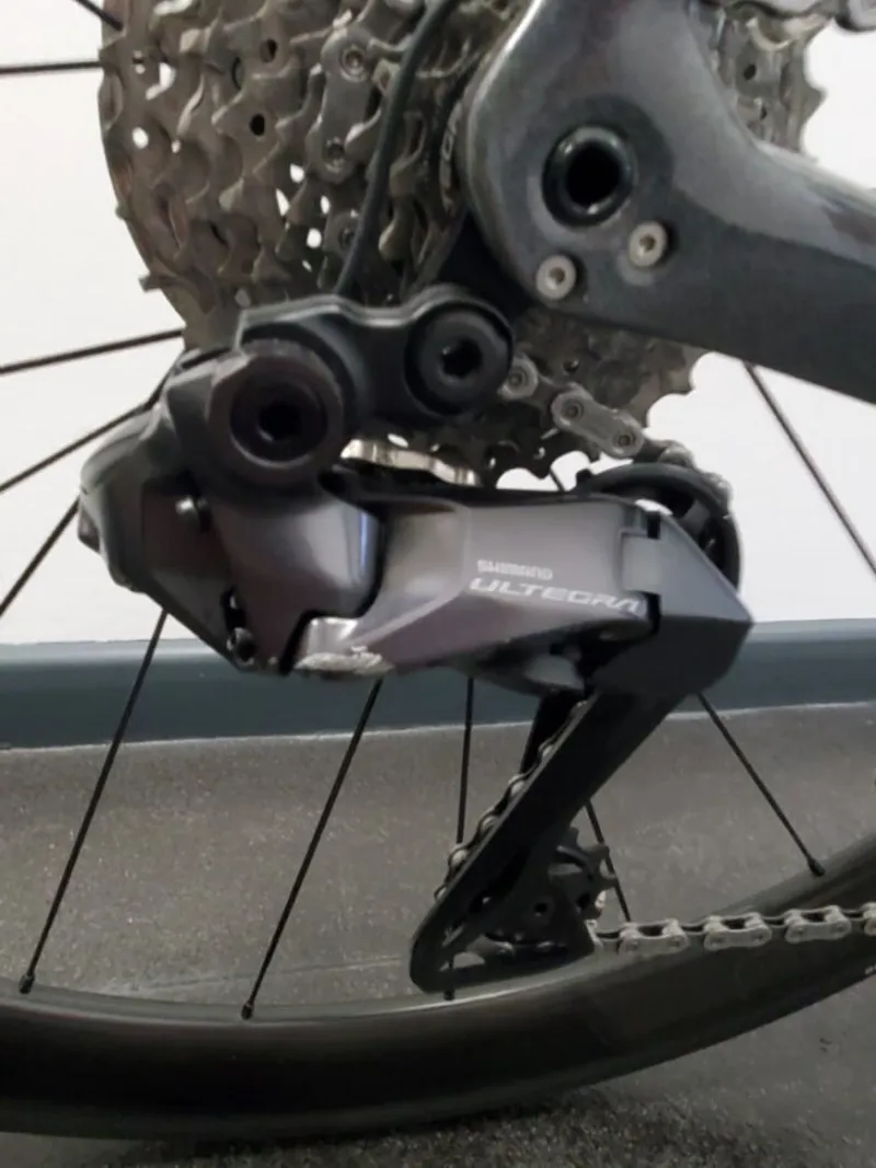 EX DISPLAY Trek Domane SLR 7 Road Bike 56cm 2022 in Dark Prismatic-5