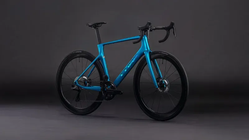 Cube Agree C:62 Pro Road Bike 2026 in Bali/Prism-1