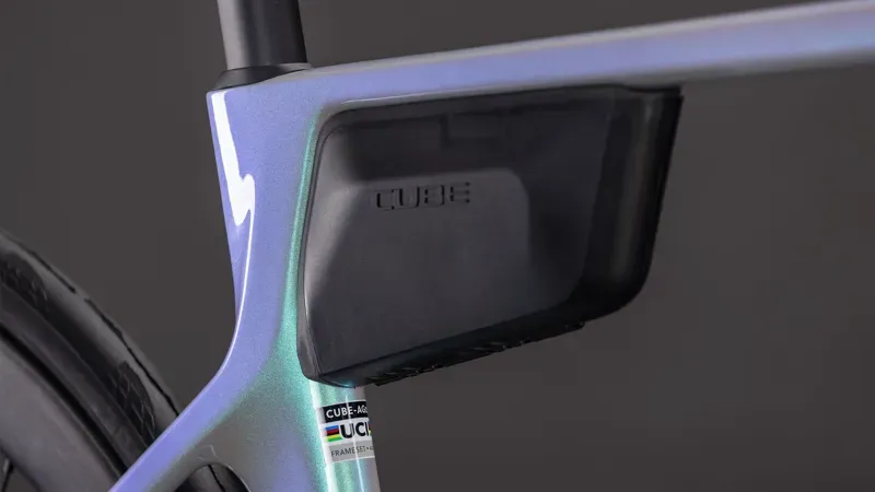 Cube Agree C:62 SLT Road Bike 2026 in Green Fusion/White-5