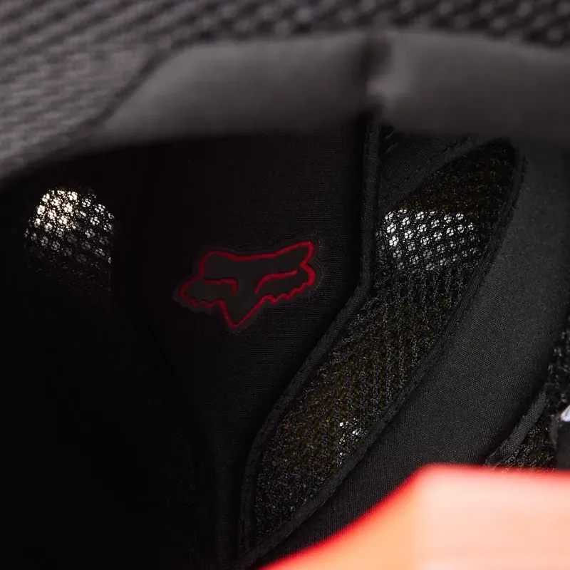 Fox Rampage Comp Baysik Helmet in White-9