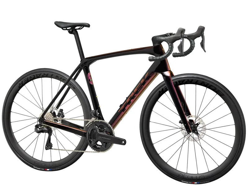Trek Domane SLR 7 Gen 4 Carbon Road Bike 2025 in Axinite Flip