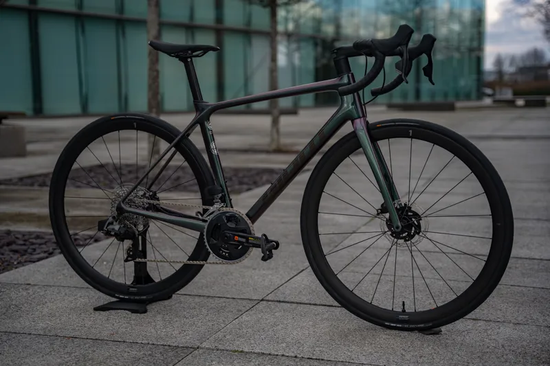 Giant TCR Advanced Pro Disc 1 AXS Road Bike 2024 in Iridescent-7