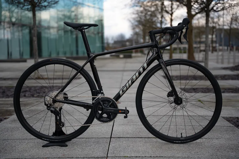 Giant TCR Advanced Disc 2 Road Bike 2025 in Panther Black-4