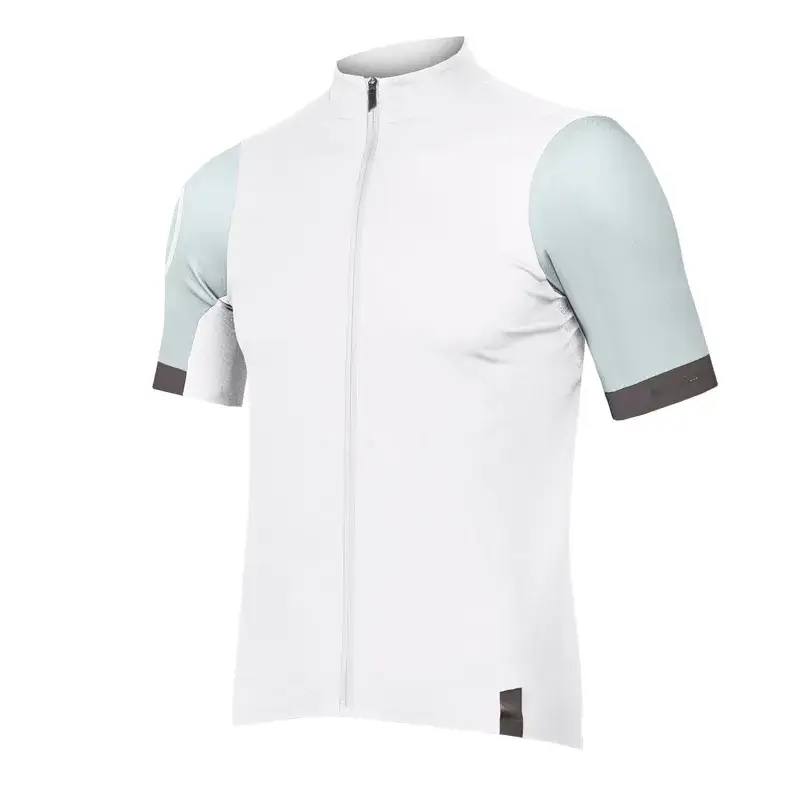 Balfes Bikes Endura FS260 Short Sleeve Jersey in White | Free postage over £30, £10 off first order, price match & 0% finance.