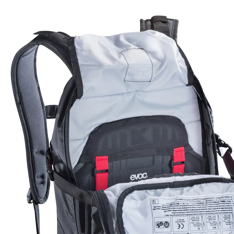 Evoc FR Enduro Blackline Protector Back Pack S in Black-5