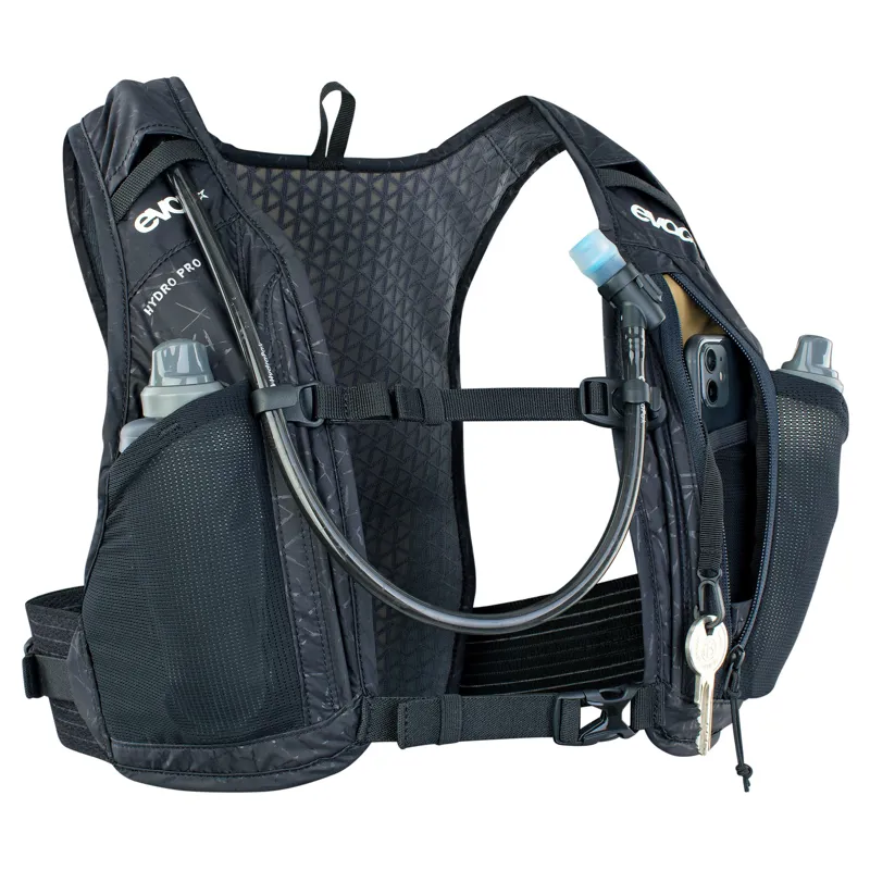 Evoc Hydro Pro Hydration Pack 1.5L + 1.5L Bladder in Black-4