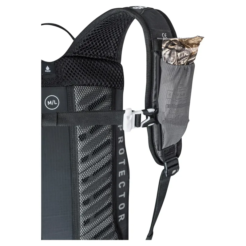 Evoc FR Lite Race Protector Backpack M/L in Carbon Grey/Black-9