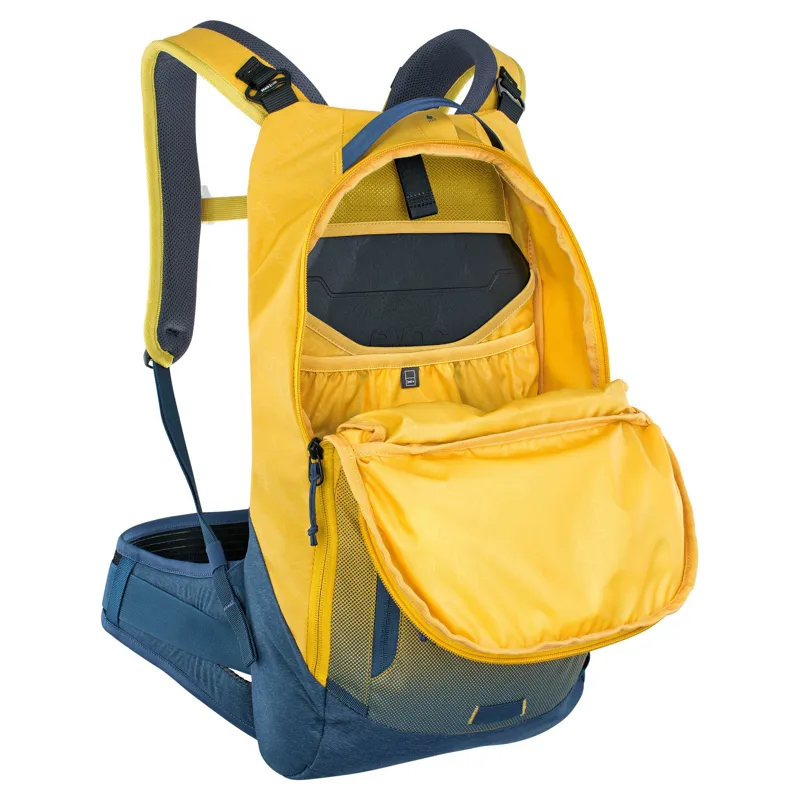 Evoc Trail Pro Protector Backpack 10L L/XL in Curry Yellow-3