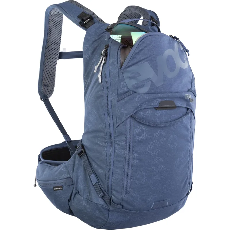Evoc Trail Pro Protector Back Pack 16L S/M in Denim Blue-2