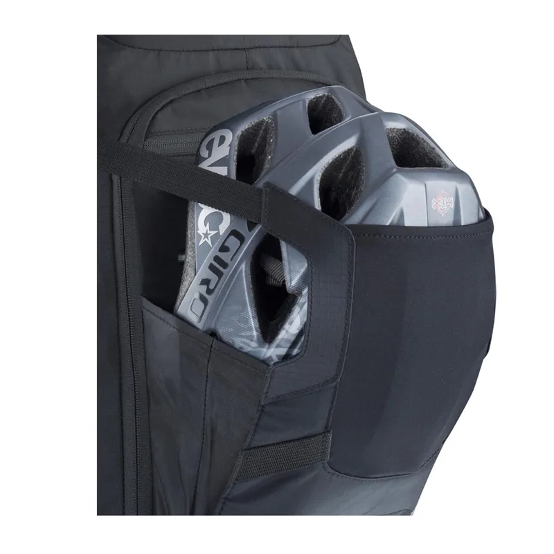 Evoc FR Tour Protector Back Pack M/L in Black-2