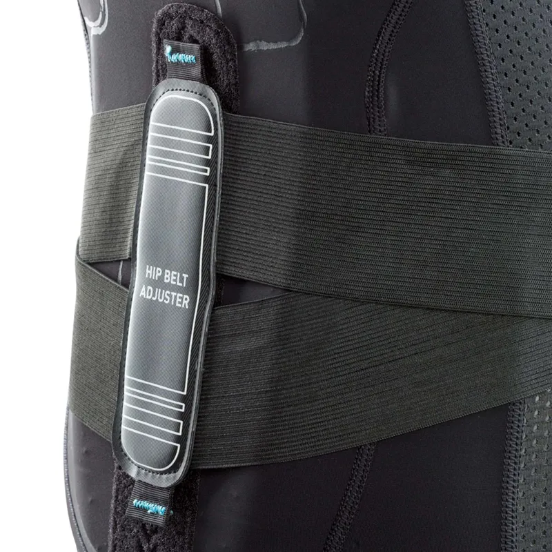 EVOC Women's Protector Vest Lite in Black -4