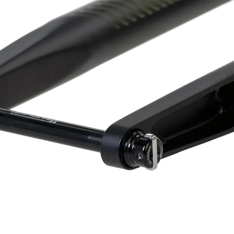 KS GTC Gravel Fork 40mm travel Taper Steerer in Black-3