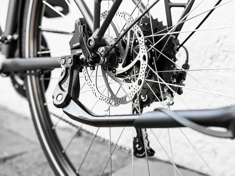 TREK FX 2 Disc Equipped Stagger Womens Hybrid Bike 2023 in Lithium Grey-11