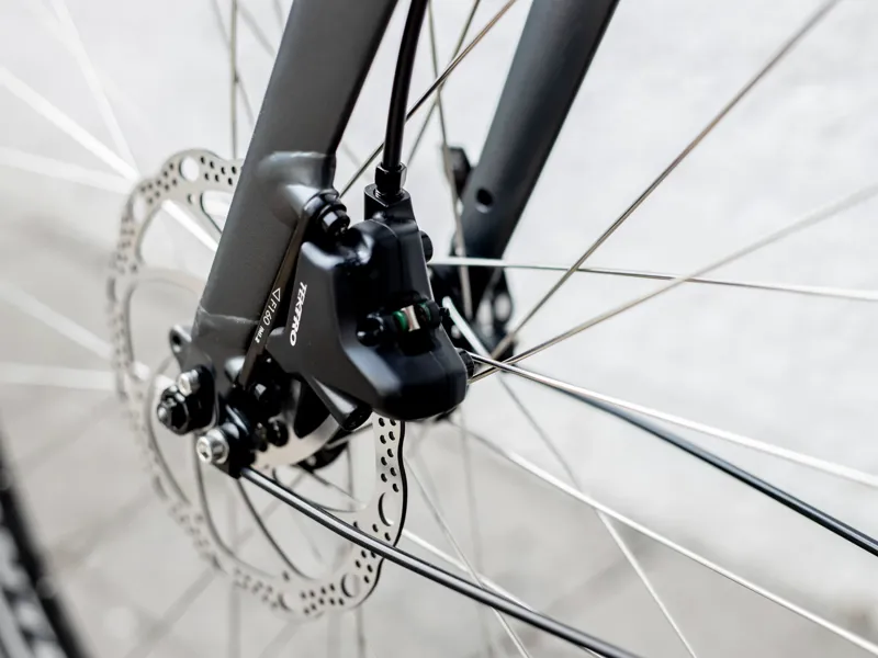 Trek FX 2 Disc Equipped Hybrid Bike 2025 in Lithium Grey-4