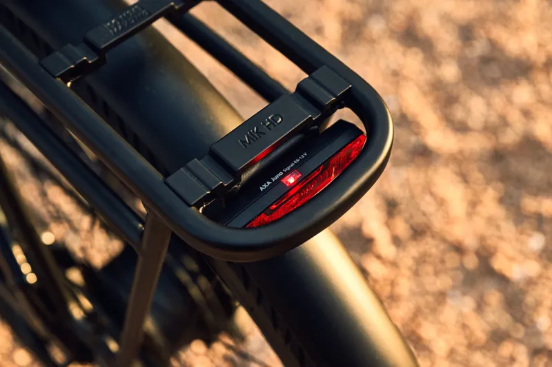 Giant AnyTour E+ 3 625Wh Electric Hybrid Bike 2025 in Gloss Eclipse/Black-6