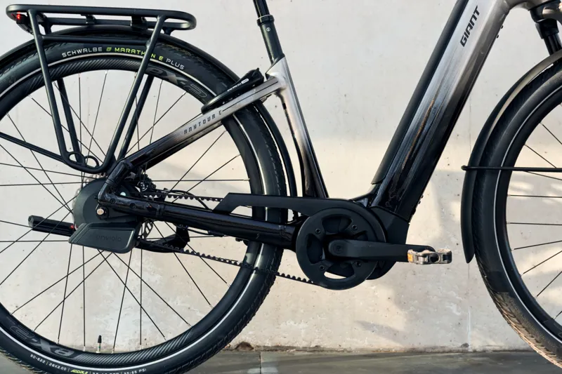 Giant AnyTour E+ 3 625Wh Electric Hybrid Bike 2025 in Gloss Eclipse/Black-3