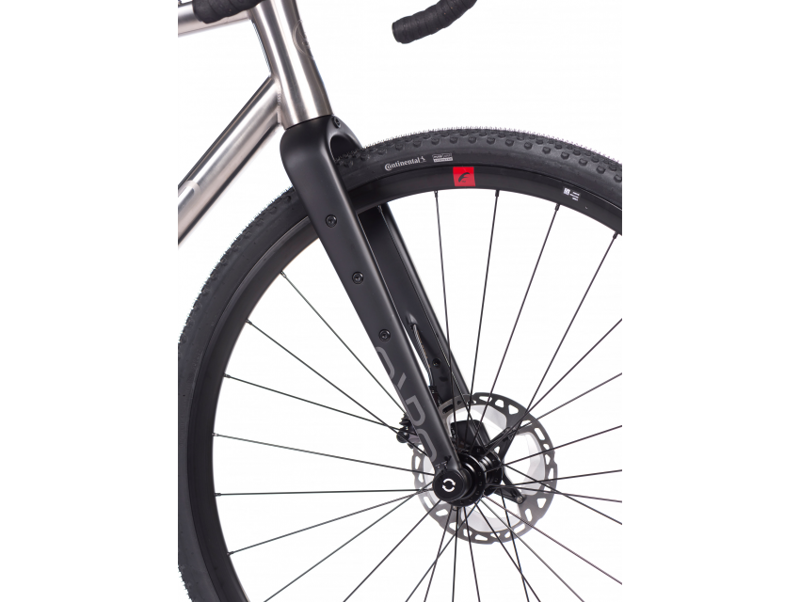 Orro Terra Ti GRX820 Gravel Road Bike 2024 in Titanium-3