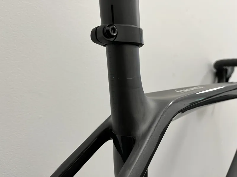 EX DISPLAY Trek Emonda SL 6 Pro 105 Di2 Road Race Bike 54cm 2023 in Black-3