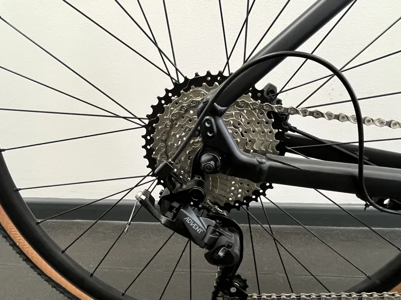 EX DISPLAY Specialized Sirrus X 3.0 Hybrid Bike Large 2023 in Black-3