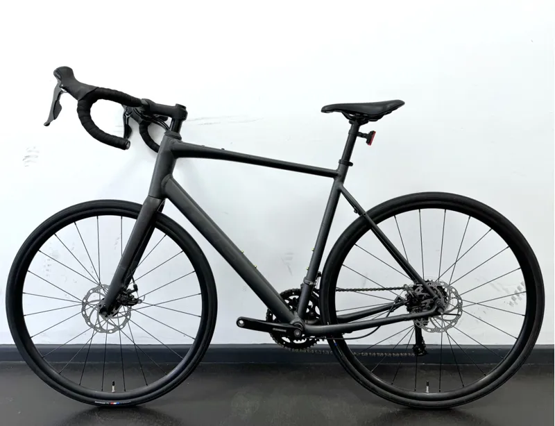 EX DEMO Trek Domane AL 2 Gen 4 Road Bike 58cm 2023 in Lithium Grey-1