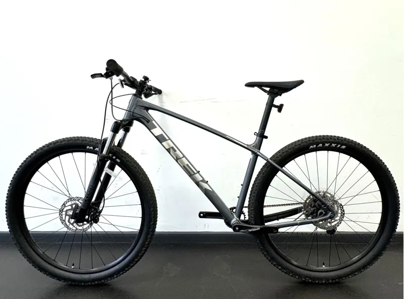 EX-DISPLAY Trek Marlin 7 Gen 3 Hardtail Mountain Bike Large 2023 in Galactic Grey-1