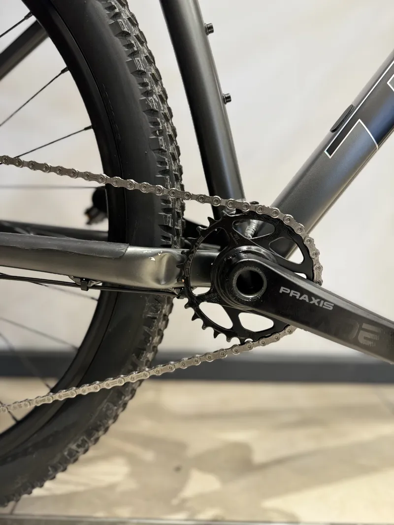 EX DISPLAY Trek X-Caliber 8 Hardtail Mountain Bike Large 2023 in Grey-4