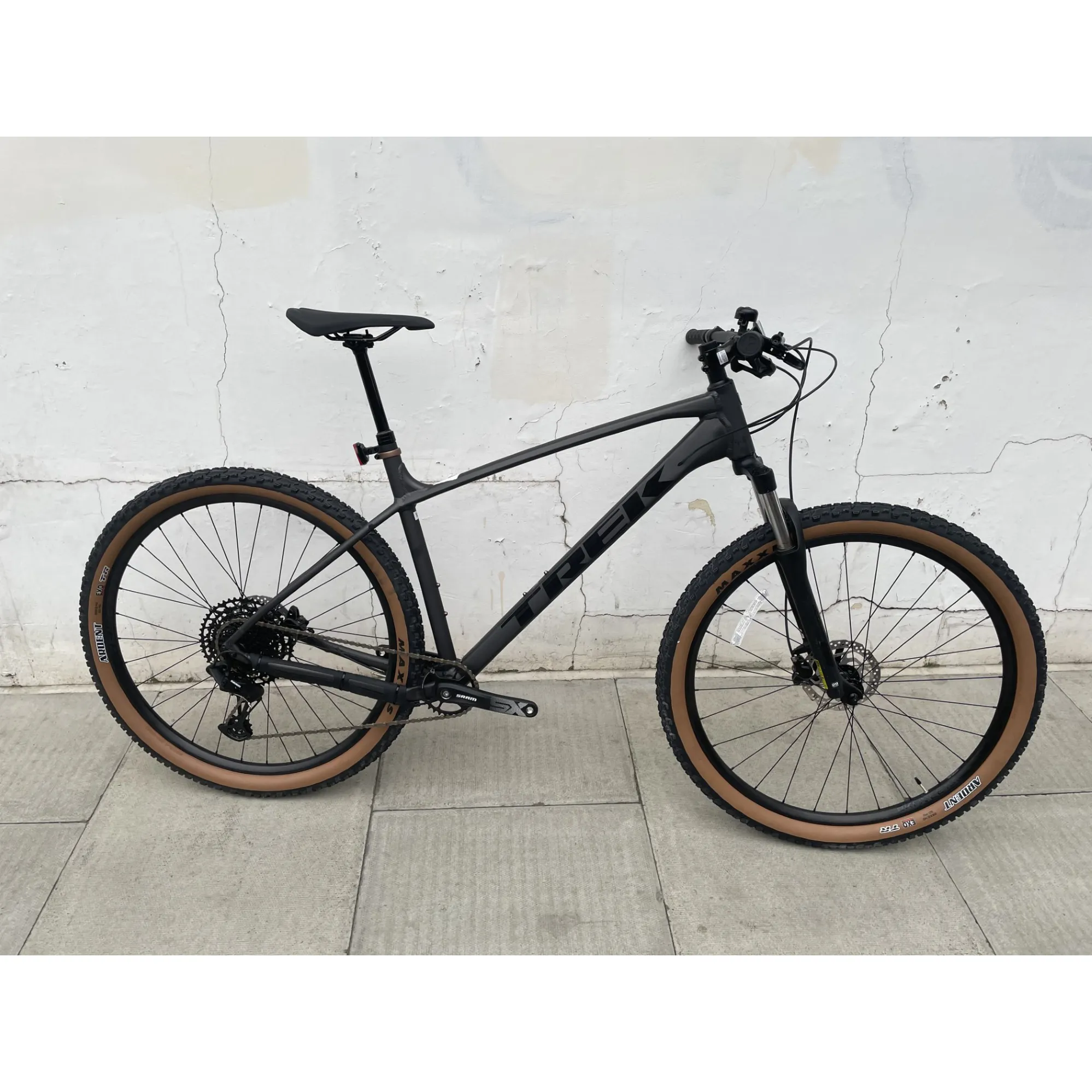 EX DISPLAY Trek Marlin Gen Hardtail Mountain Bike X-Large