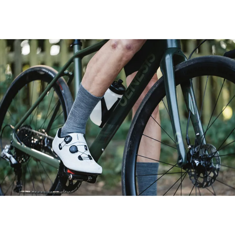 Madison Isoler Merino Deep Winter Socks in Grey-3